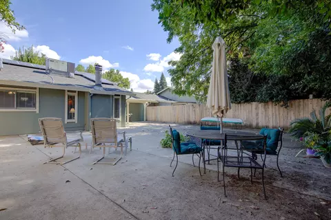 1825 Del Mar Ave, Redding, CA 96003 photo 15