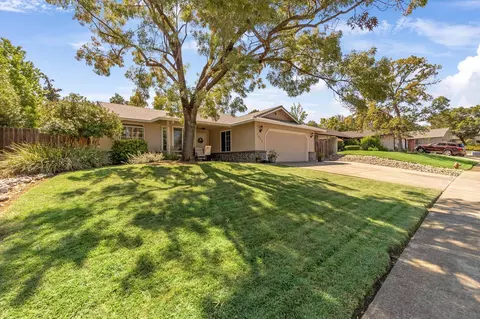 5253 Mica Ct, Redding, CA 96003
