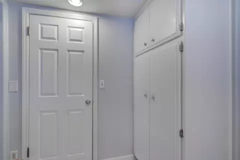 1208 Riviera Dr, Redding, CA 96001 photo 13
