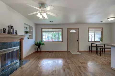 1208 Riviera Dr, Redding, CA 96001 photo 3