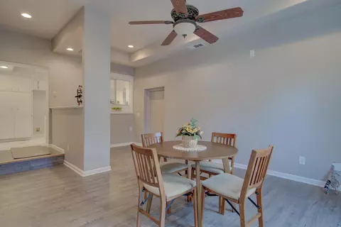 1208 Riviera Dr, Redding, CA 96001 photo 20