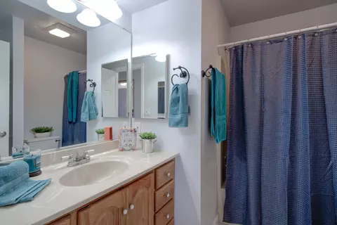 1208 Riviera Dr, Redding, CA 96001 photo 18