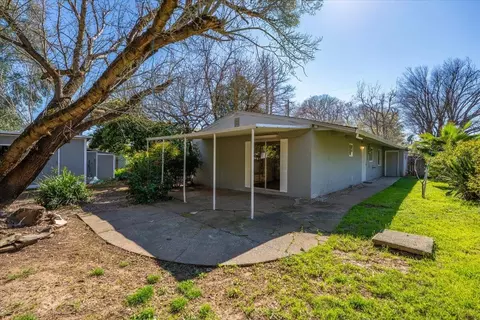 2165 Paris Ave, Redding, CA 96001 photo 22