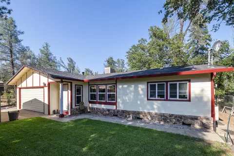 13475 N Belt Line Rd, Shasta Lake, CA 96019