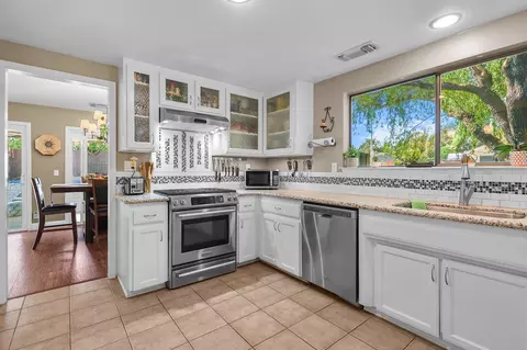3897 Fujiyama Way, Redding, CA 96001 photo 8