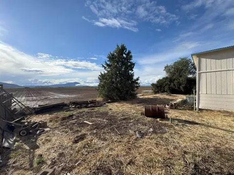 Exterior - 25991 Cir Bell Rd, Fall River Mills, CA 96028 photo 8 of 16