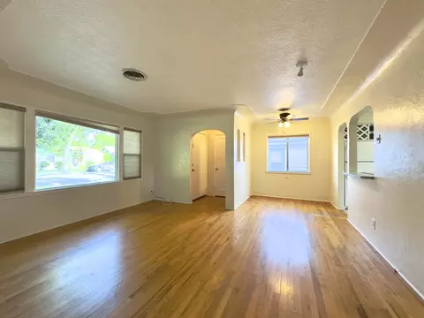 Living - 1816 Garden Ave, Redding, CA 96001 photo 1 of 4