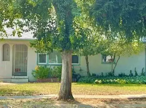 1816 Garden Ave, Redding, CA 96001