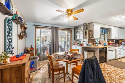 14086 Old Oregon Trl, Redding, CA 96003 photo 13