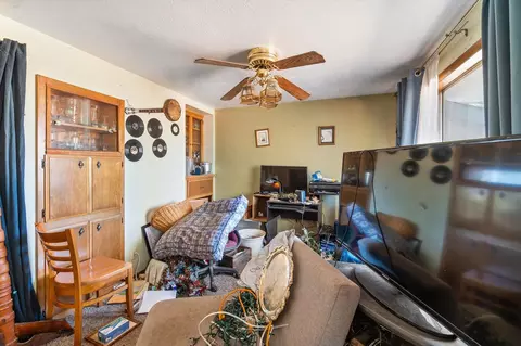 14086 Old Oregon Trl, Redding, CA 96003 photo 8