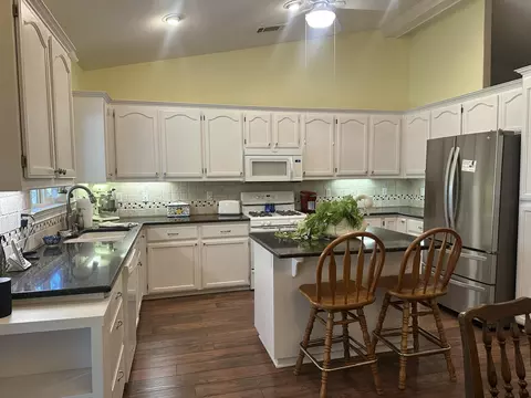 1339 Britt Ln, Red Bluff, CA 96080 photo 3