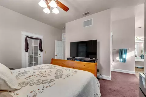 Bedroom - 18771 Drake Rd, Red Bluff, CA 96080 photo 2 of 5