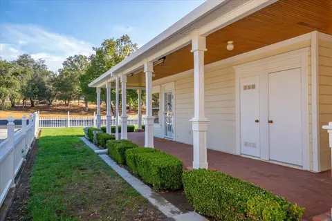 Exterior - 18771 Drake Rd, Red Bluff, CA 96080 photo 10 of 31