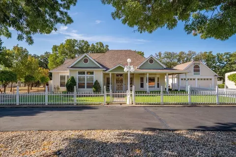 Exterior - 18771 Drake Rd, Red Bluff, CA 96080 photo 20 of 31