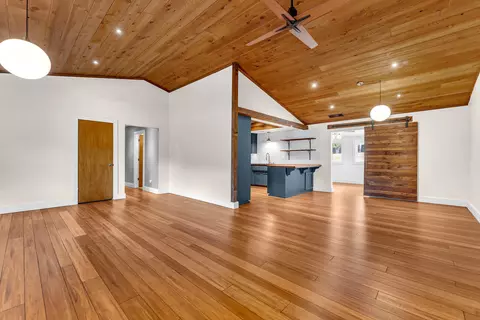 Living - 8221 Placer Rd, Redding, CA 96001 photo 2 of 3