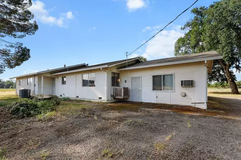 Exterior - 21077 Dodson Ln, Anderson, CA 96007 photo 2 of 3