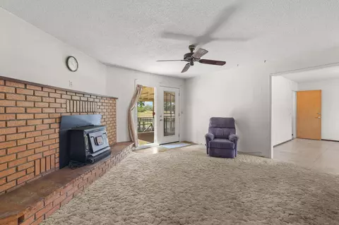 Living - 21077 Dodson Ln, Anderson, CA 96007 photo 1 of 3