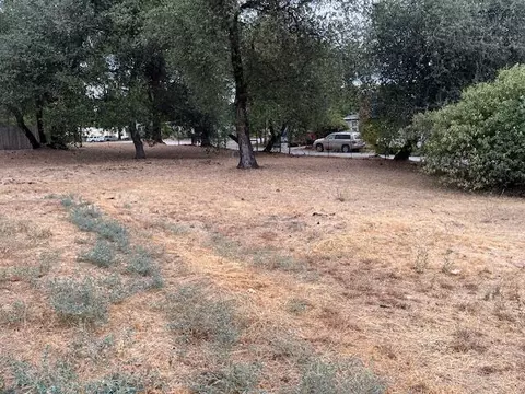 Exterior - 12097 Romar St, Redding, CA 96003 photo 12 of 12