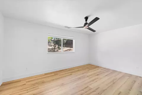 Bedroom - 1728 Almaden Dr, Redding, CA 96001 photo 1 of 4