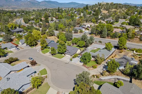 View/Area - 1728 Almaden Dr, Redding, CA 96001 photo 2 of 3