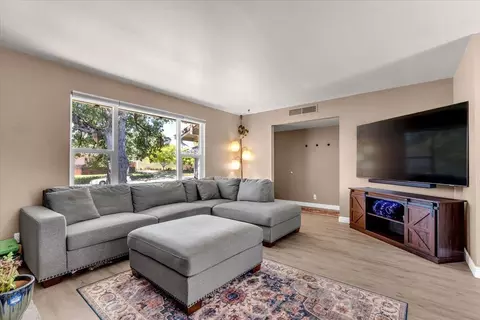 1605 Wisconsin Ave, Redding, CA 96001 photo 4