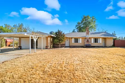 17297 Lassen Ave, Anderson, CA 96007