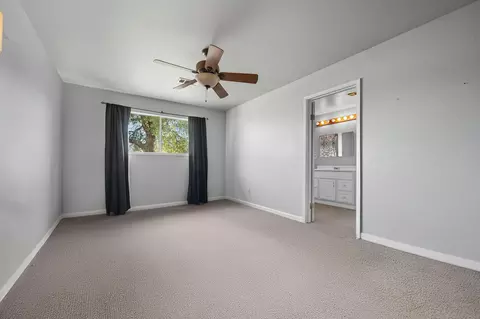 Bedroom - 17297 Lassen Ave, Anderson, CA 96007 photo 2 of 6
