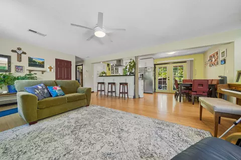 Living - 25031 Kauffman Ave, Red Bluff, CA 96080 photo 1 of 1