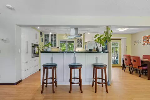 Kitchen - 25031 Kauffman Ave, Red Bluff, CA 96080 photo 1 of 5