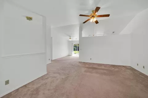 2905 Tropicana Ct, Redding, CA 96003 photo 22