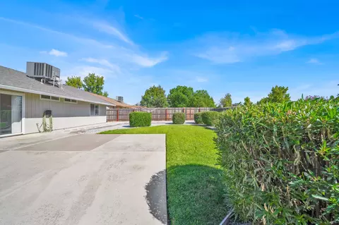 2905 Tropicana Ct, Redding, CA 96003 photo 33