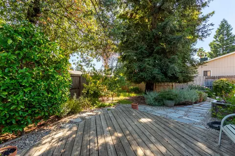3553 Leonard St, Redding, CA 96002 photo 23