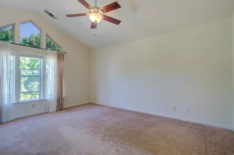 Bedroom - 20509 Bernard Way, Redding, CA 96003 photo 2 of 7
