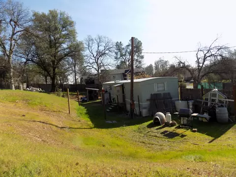 16322 Towerview Cir, Redding, CA 96001 photo 3