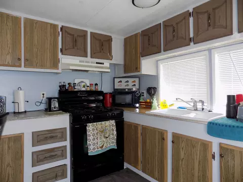16322 Towerview Cir, Redding, CA 96001 photo 14