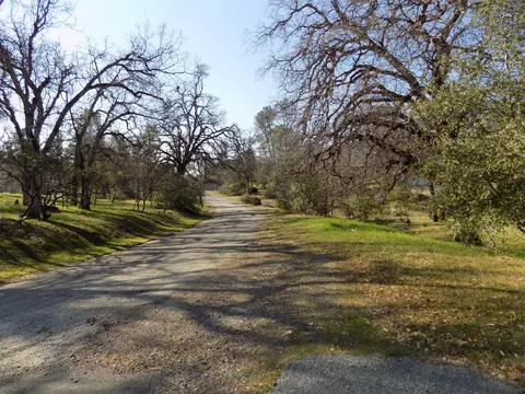 16322 Towerview Cir, Redding, CA 96001 photo 11