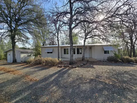 12029 Del Ange Pl, Redding, CA 96003