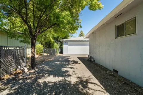 506 Walton Dr, Red Bluff, CA 96080 photo 38