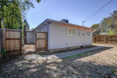 780 Lincoln St, Redding, CA 96001 photo 23