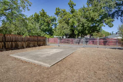 780 Lincoln St, Redding, CA 96001 photo 21