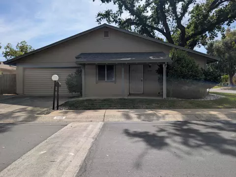 1889 Del Mar Ave, Redding, CA 96003