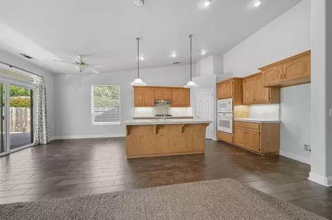 4810 Rising River Ct, Redding, CA 96002 photo 26