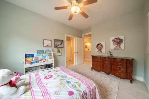 Bedroom - 2153 Oshea Way, Redding, CA 96003 photo 2 of 8