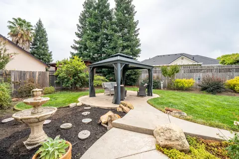 Exterior - 2153 Oshea Way, Redding, CA 96003 photo 9 of 22