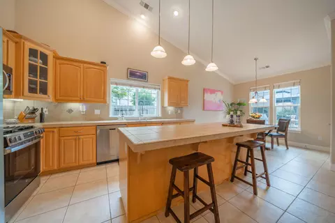 Kitchen - 2153 Oshea Way, Redding, CA 96003 photo 1 of 4