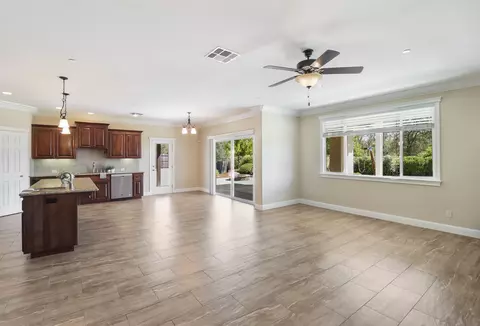 Living - 3863 Indian Wells Ln, Redding, CA 96002 photo 1 of 5