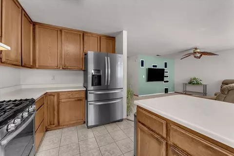3849 Capricorn Way, Redding, CA 96002 photo 15