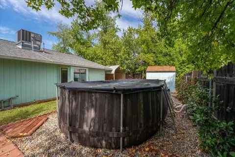 3849 Capricorn Way, Redding, CA 96002 photo 38