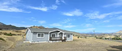 16617 Cottonwood Creek Rd, Hornbrook, CA 96044