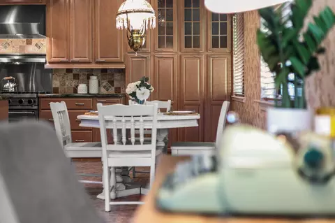 Dining - 503 River Oaks Dr, Redding, CA 96001 photo 2 of 9